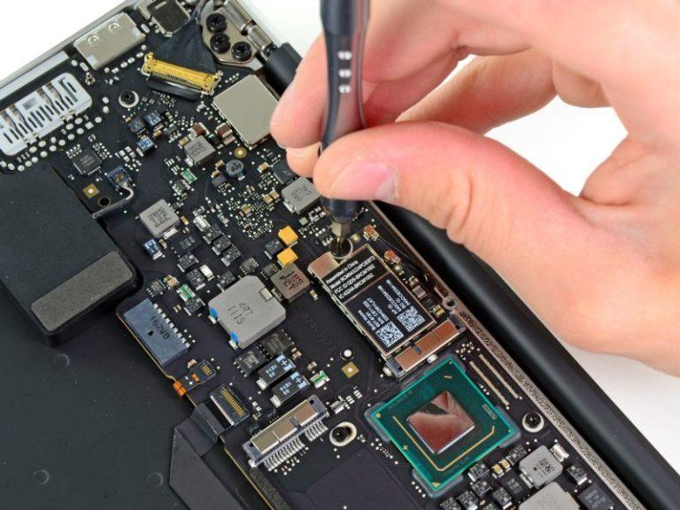 Что делать, если ноутбук не включается - ремонт ноутбука